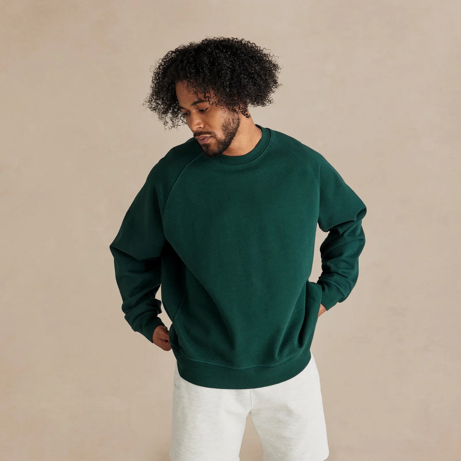 Men’s pine green The Relaxed Crewneck premium heavyweight