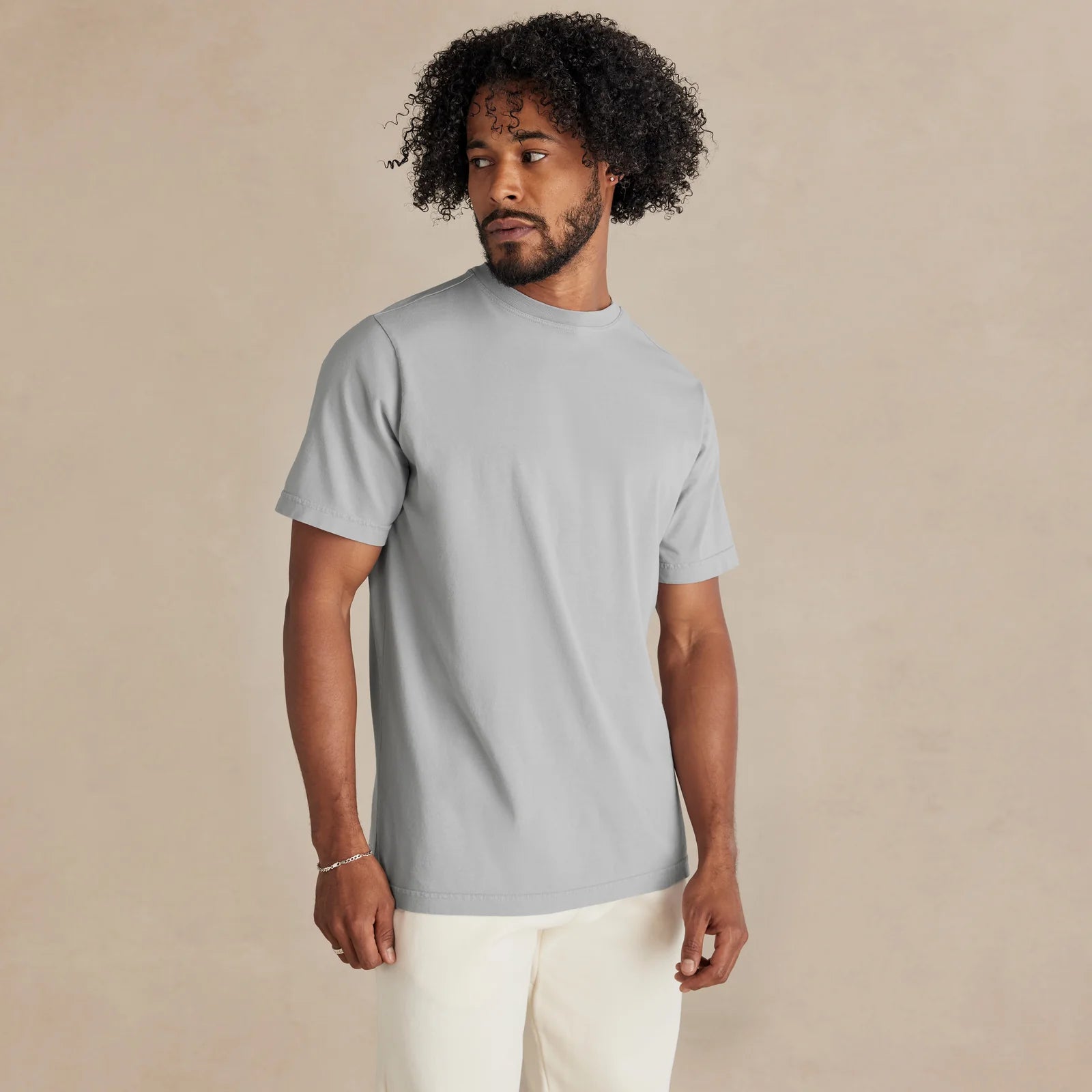 The Easy Fit Tee light grey t-shirt worn by male model front view