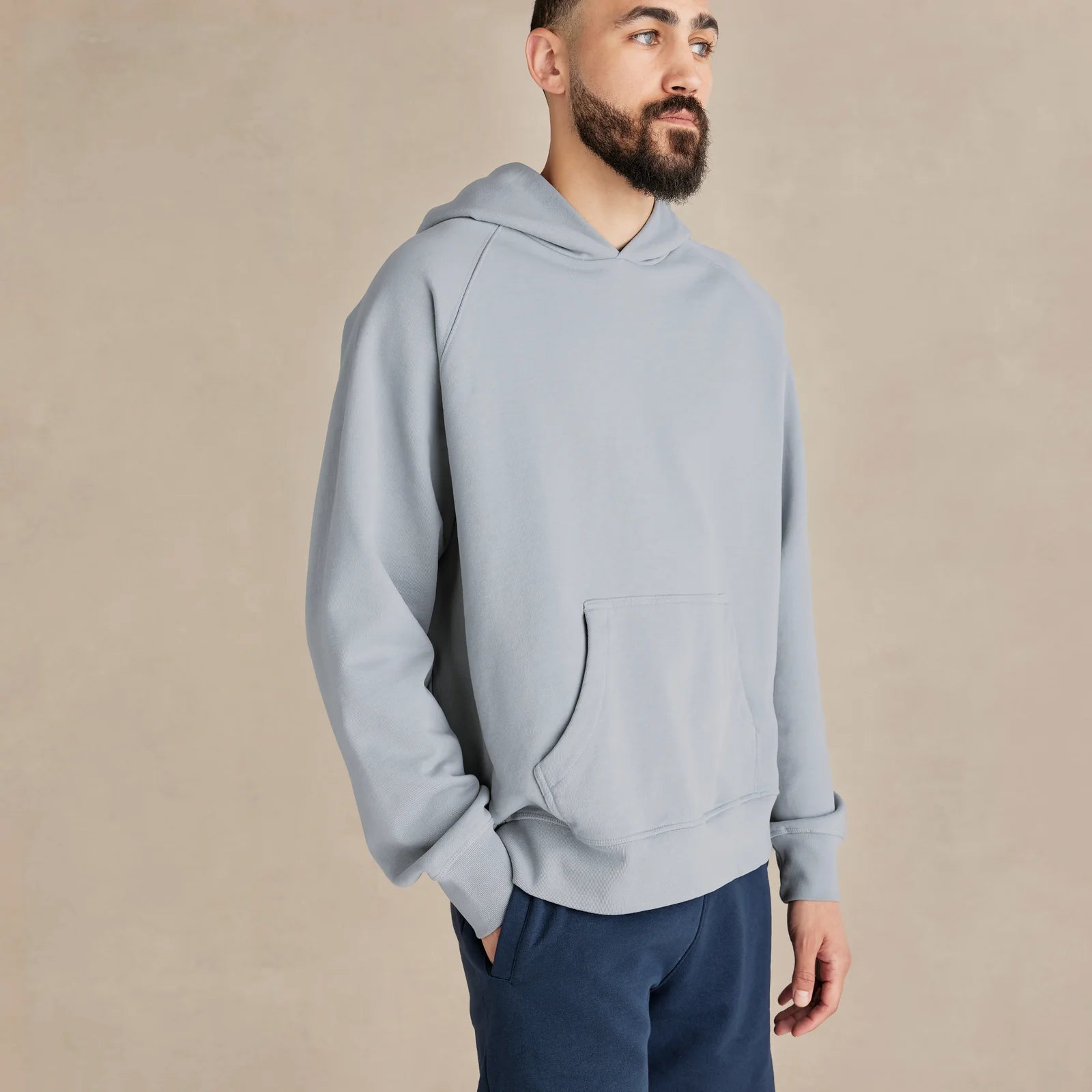 Men’s light grey organic cotton hoodie relaxed fit