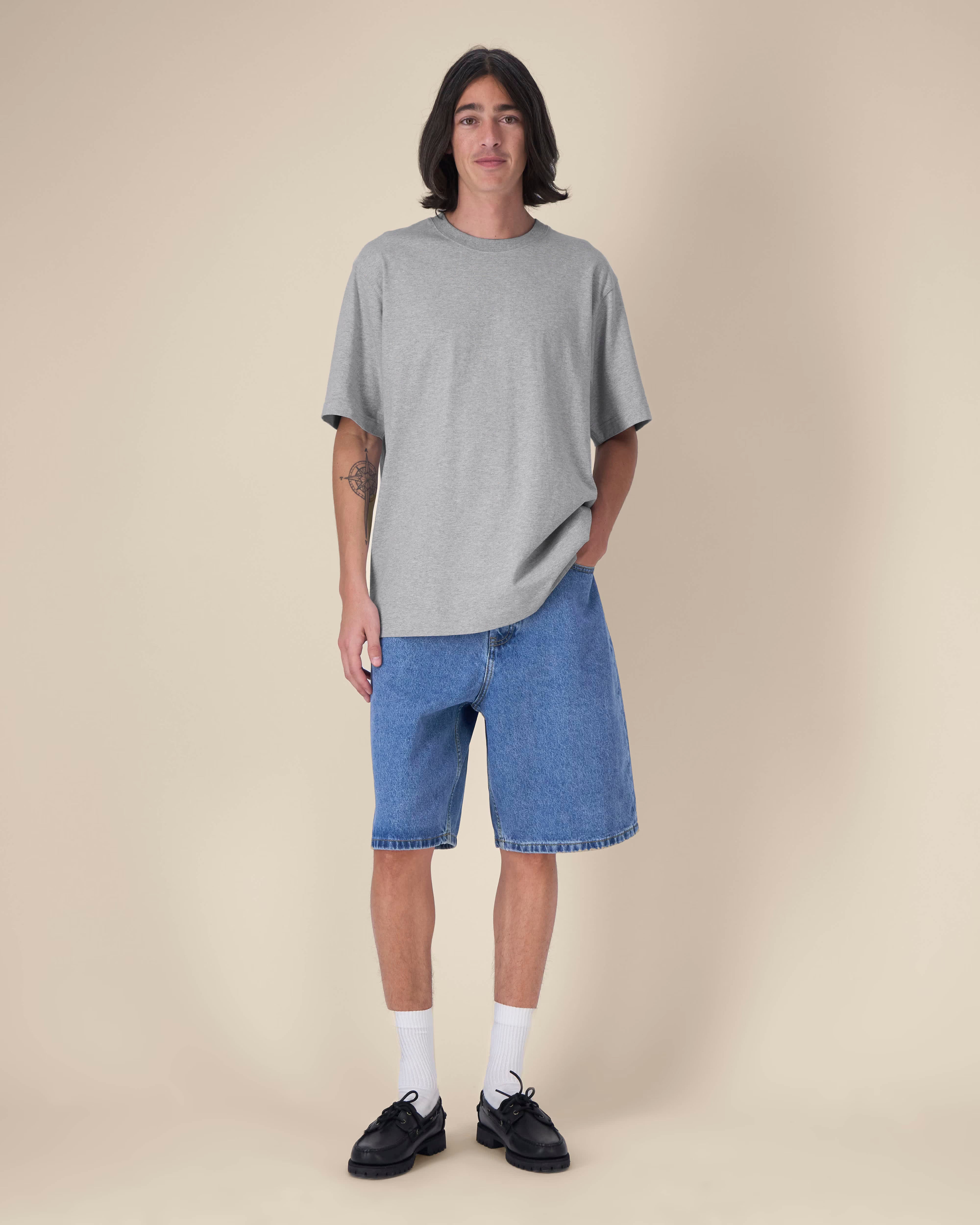 light grey unisex cotton t-shirt on model, relaxed fit